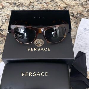 VERSACE SUNGLASSES (unisex). Worn couple of times. It’s like brand new.